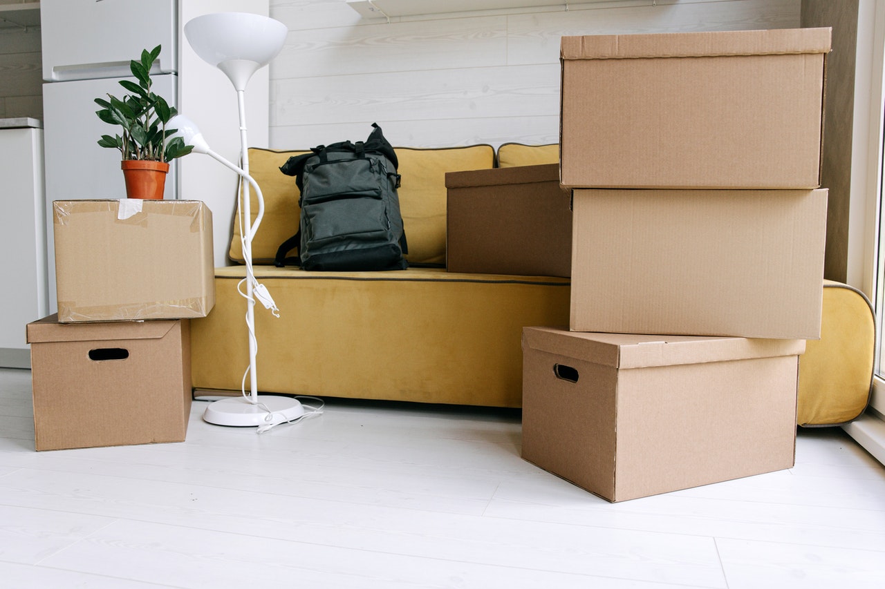how-to-pack-lamps-for-moving