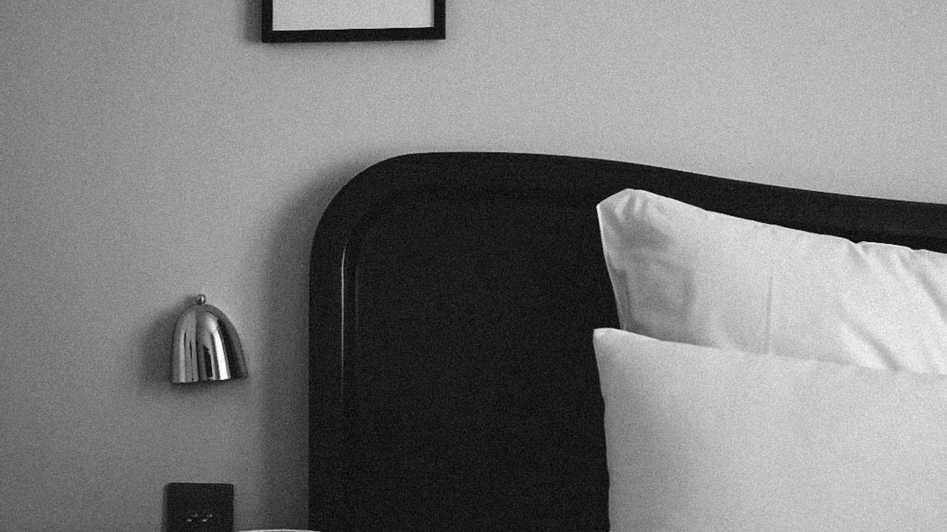 How To Move A Bed Frame?