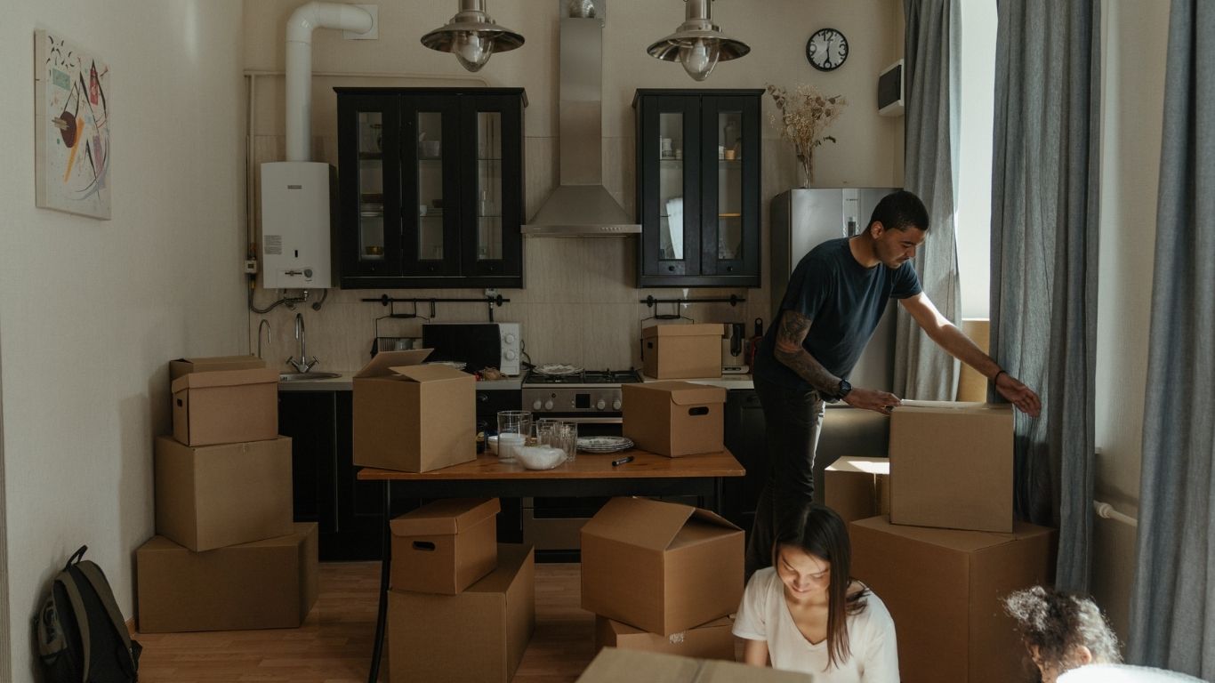 Who is the cheapest long distance moving company?