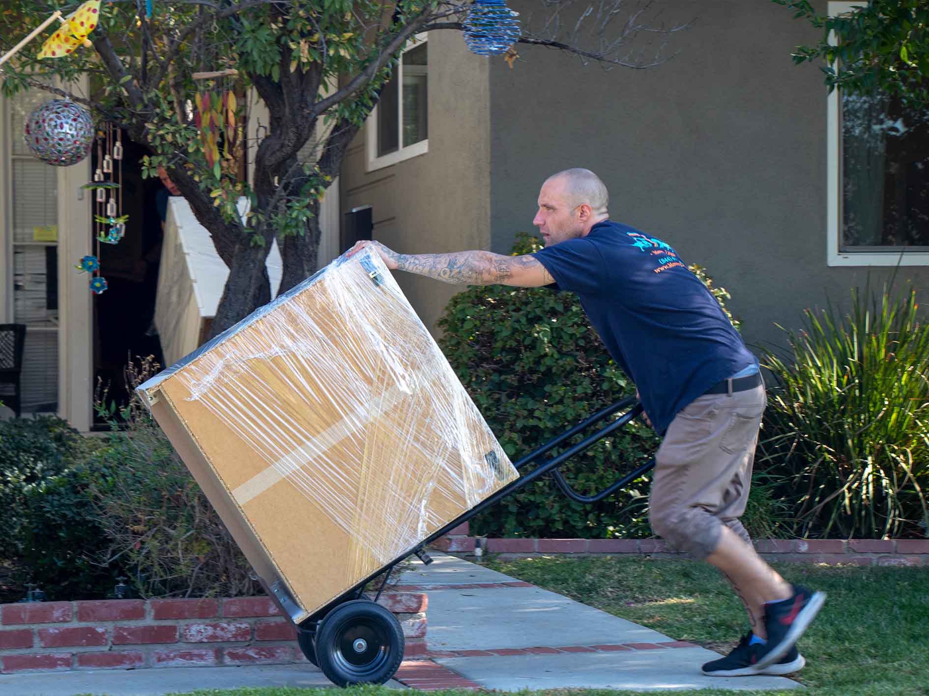 Streamline Your Business Move with Commercial Movers Near You