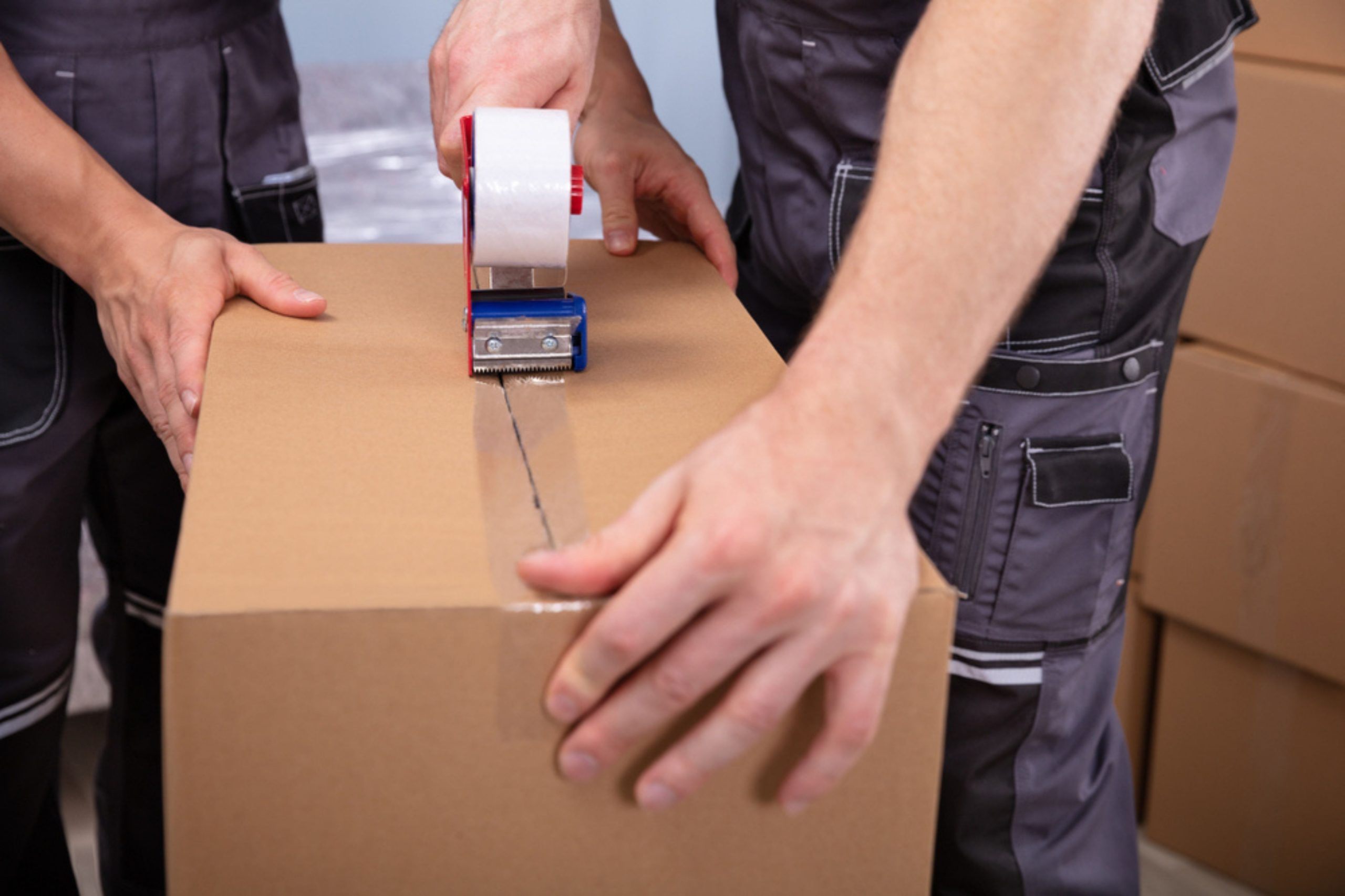 Navigating Short-Distance Movers