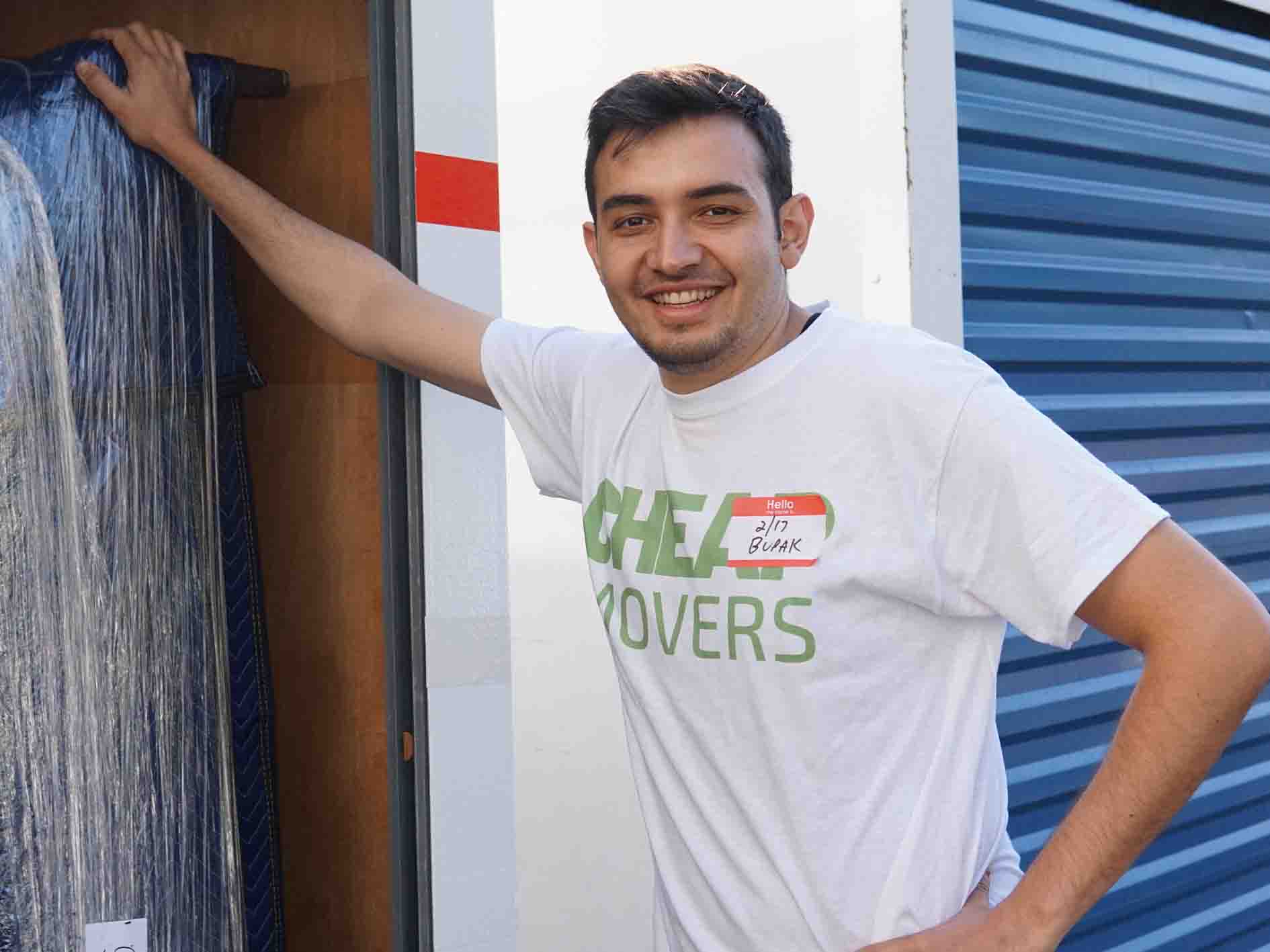 Change of Address Checklist: Who To Notify When Moving