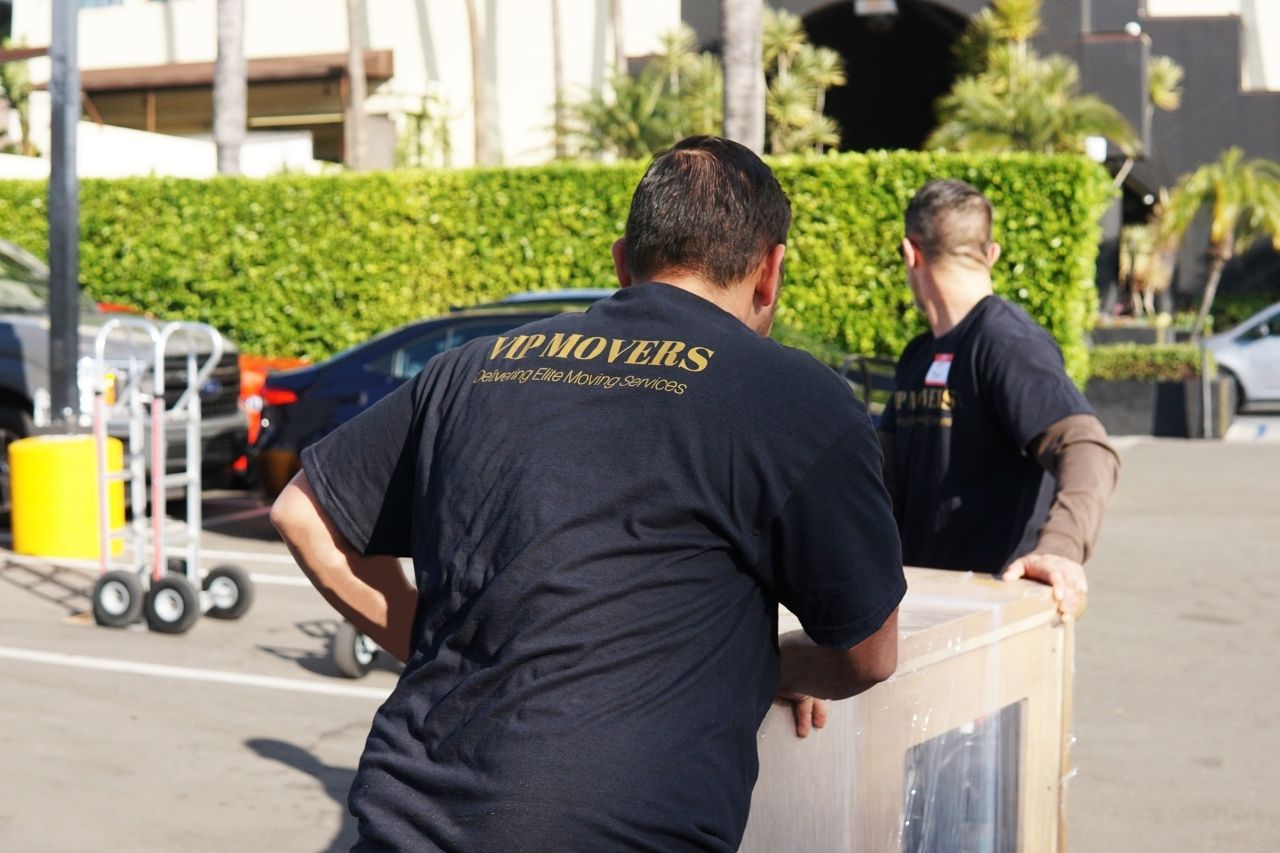 Cheap Mover LA vs Expensive Movers