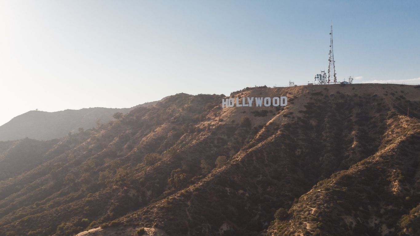 Navigating Your Move: Using Yelp to Find Moving Companies in Los Angeles