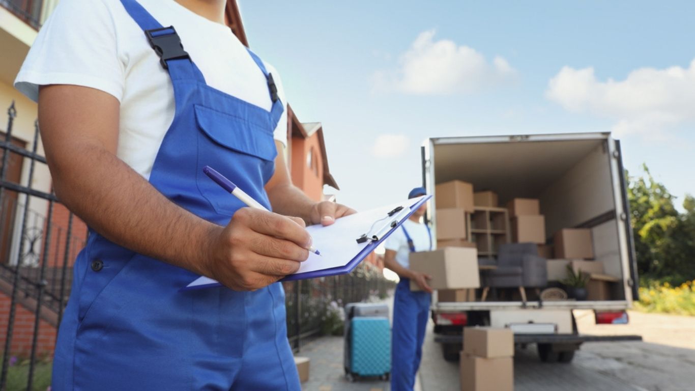 Hiring Movers Cost