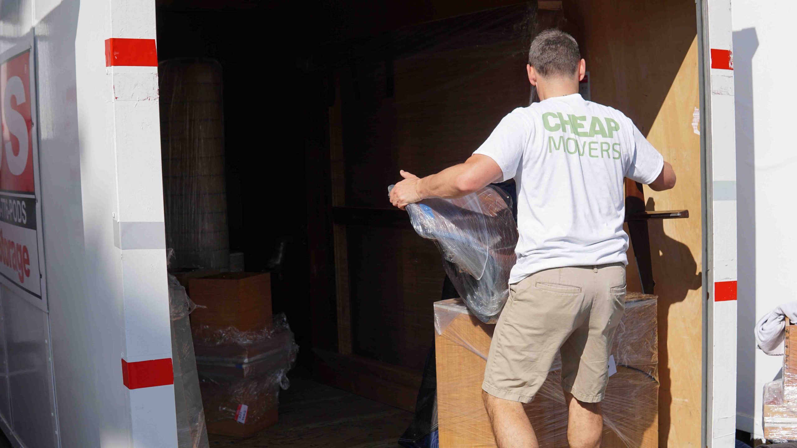 Seamless Office Relocations in Los Angeles with Cheap Movers Los Angeles