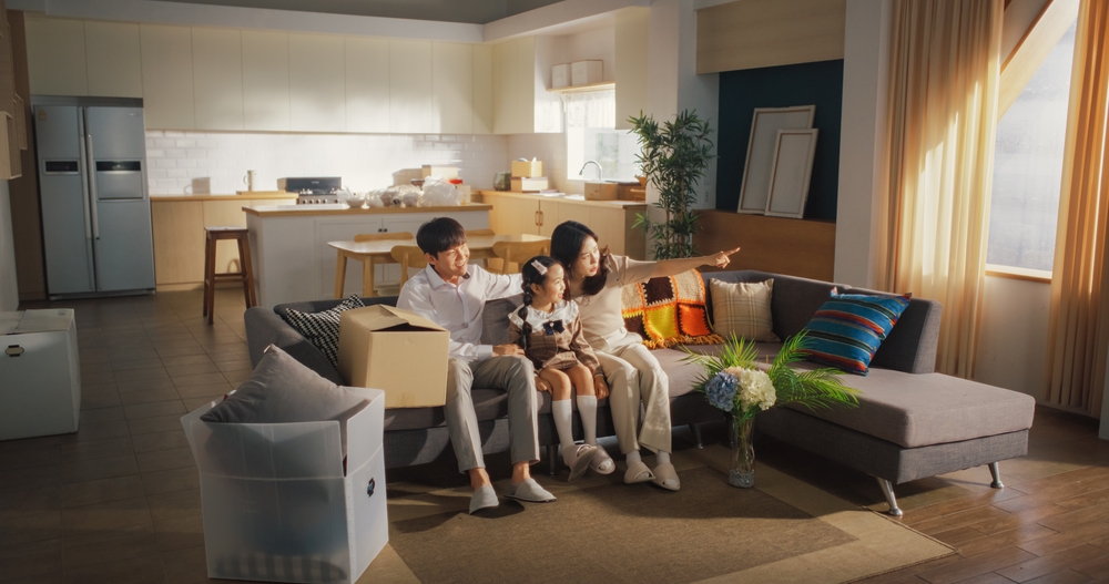 How to Move Your Family to Another City